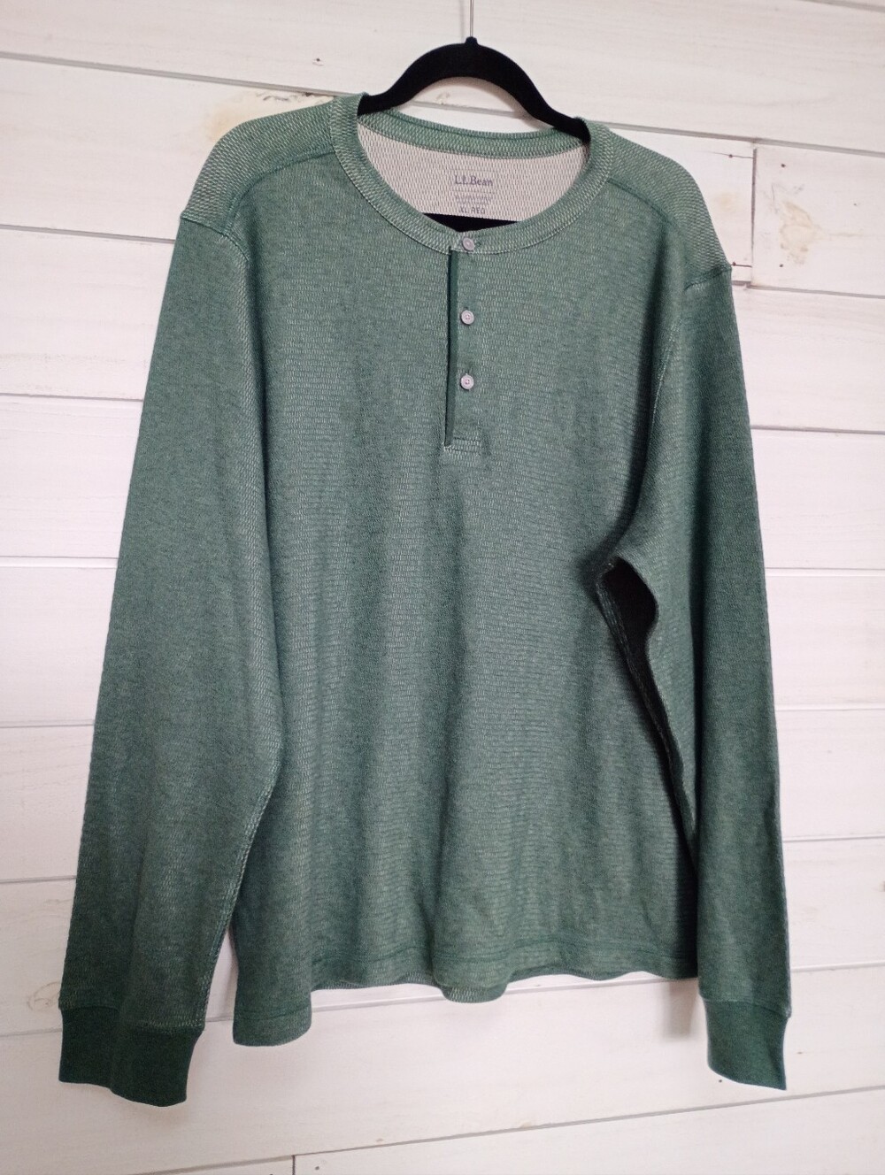 L.L. Bean Men's Green Long-Sleeve Henley Shirt